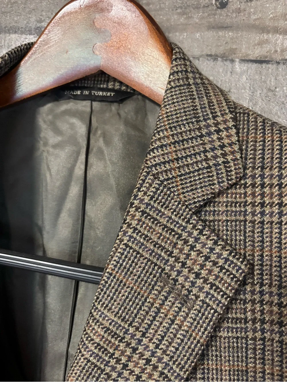 Botany 500 Tailored 100% Lambswool Men's Brown Glen Plaid Two-Button Sport Coat